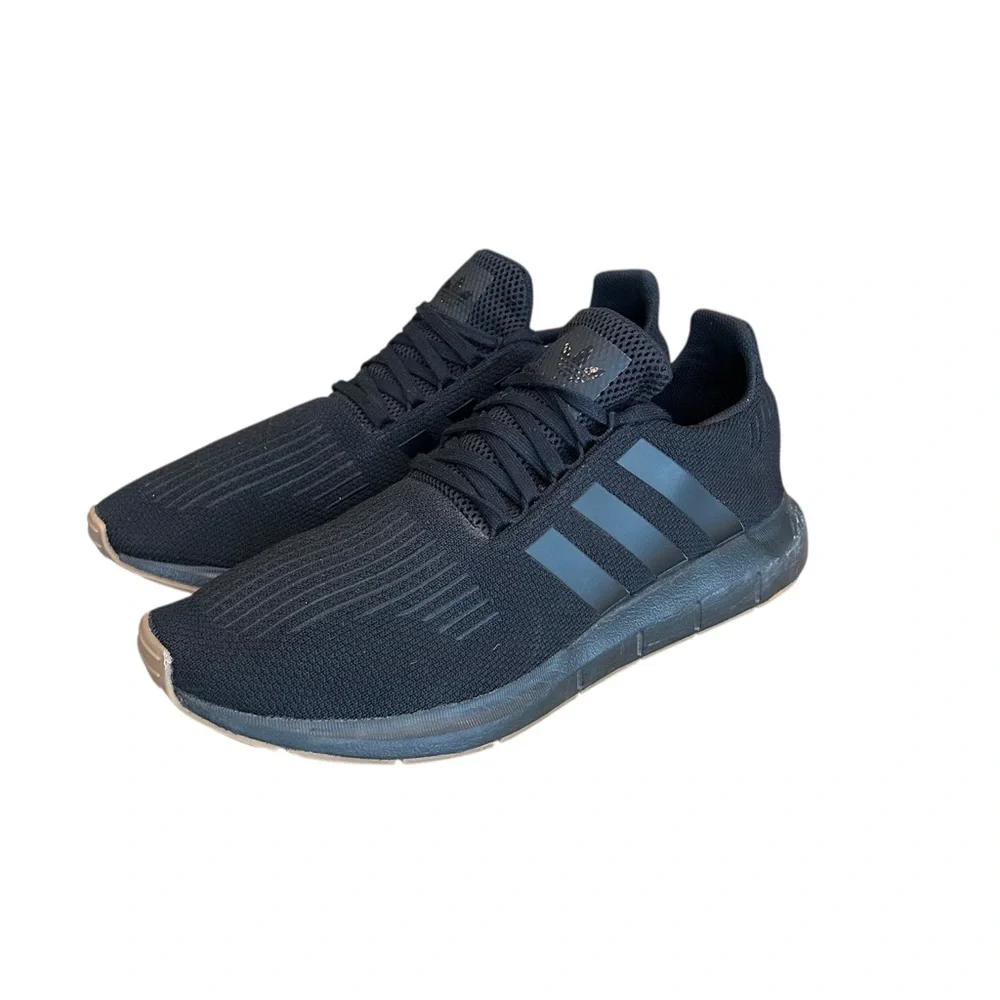 Adidas Men’s Swift Run 22 GW4685 Black Running Sneakers Size 13